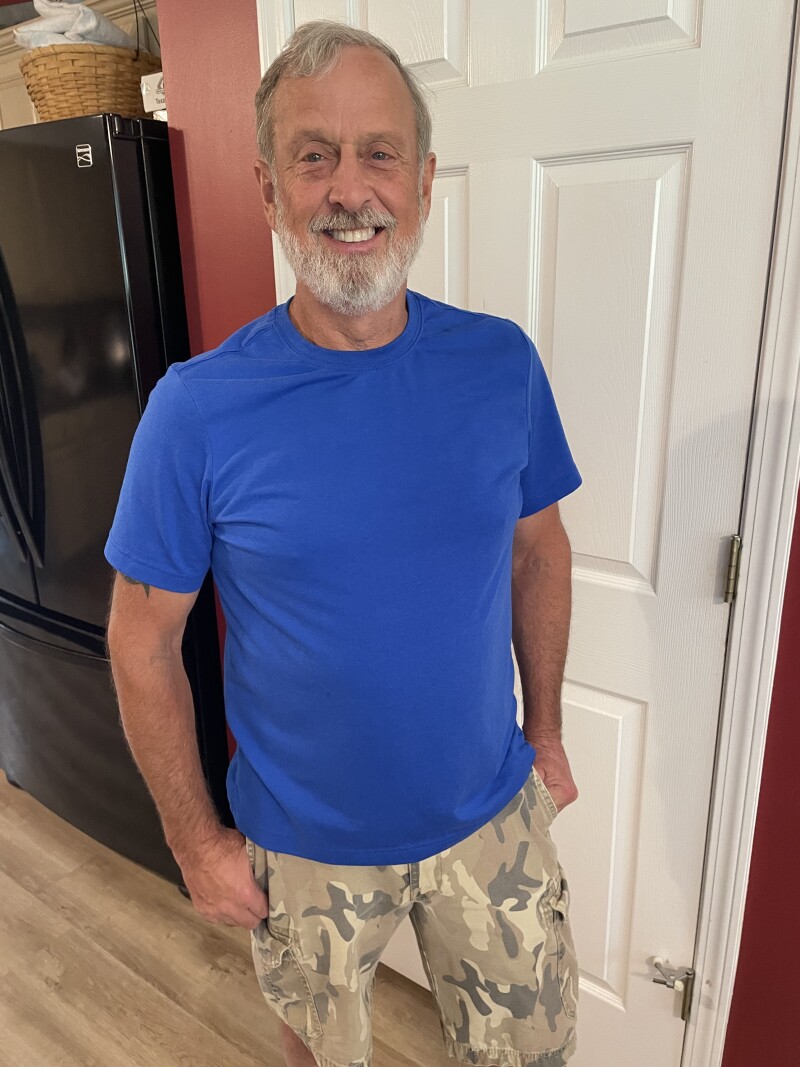 Retired carpenter, enjoys helping his friends & neighbors, building and over seeing AIR B&B cabins, Jeffery is from N.Carolina, enjoys, cooking, hiking and the lake life.