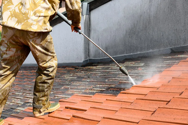 Screenshot-2024-09-05-at-20-26-11-Roof-Cleaning-Hull-Dirty-Exterior-Cleaning-Roof-Moss-Removal72e56c51ffa03a54.png